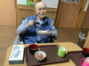 この人もこの人なりの笑顔です。「春分の日に「ぼたもち」を提供しました。」
