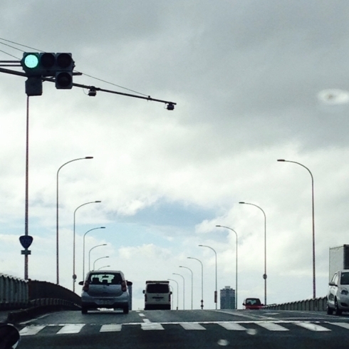 「10月13日  枚方大橋からおはようございます」