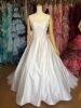 「新作ウェディングドレス③！！」