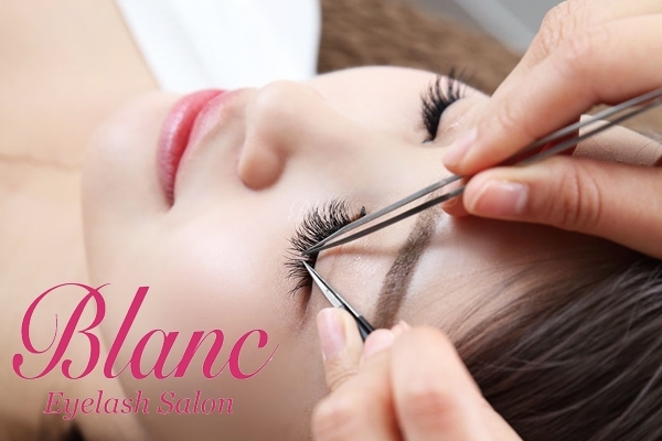 「まつげエクステと眉の専門美容室Blanc（ブラン）イオンモール出雲店」多くの女性が選ぶ、まつげと眉の専門店。