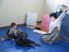 う～んと伸びてみましょう！「今日は子育て講座「赤ちゃんと一緒に骨盤ヨガ」がありました。」