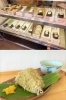 上：種類豊富なおにぎり
下：オススメ梅とろろ！※お持ち帰りのみ「口喜」