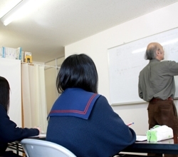 「英語専門塾SOPHIA 御来屋校」受験を超えた学習の場をご提供いたします。