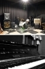 様々な楽器を取り揃え、音響、照明にも拘った店作りをしています「A.LIVE（アライブ）」