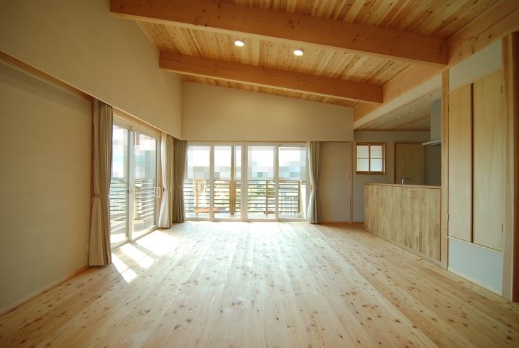 「長野市風間の2階リビングのお住まいが完成しました！」