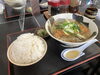 「本日は休日ということで…」