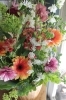 多種可憐花々「ナチュラルなアレンジメントフラワー　戸塚安行の花屋フランテッセ」