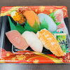 にぎりずし「【本日ついにデビュー！】試作を重ねた自家製「夏野菜カレー」 ＆ 今夜は「さようなら熱帯夜」!? 🍛☀️✨」