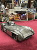斜め前から　車もファンジオの顔もリアルです「#18 MERCDES BENZ 300SLR 1954年 ACF グランプリカー　ドライバー　マヌエル ファンジェロ　ピューター  COMPULSIION GALLERY LTD」