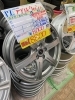 「【中古タイヤアルミ】17ｲﾝﾁ/4本セット  ￥8,800」