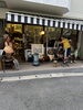 常連さん　表の絵を見てくださっていました「お待たせしました　店、本日から開けました！」