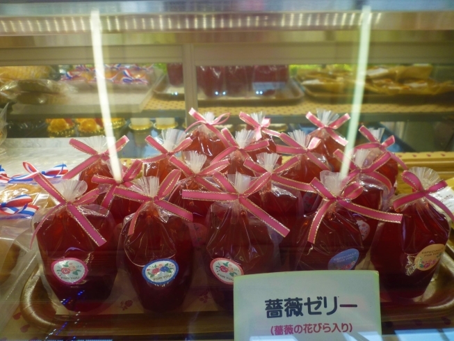 「薔薇のゼリー～伊奈町のケーキ屋シャンティ洋菓子店～」