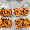 「水・金　ジャンボえびフライ弁当の日！🍤【新商品】スモークチキンステーキ」