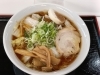 野菜たっぷり遠別産のもち米使用の米粉ラーメン「日本海沿岸に佇む「道の駅えんべつ富士見」は、広がる空と海に抱かれた憩いのスポット」