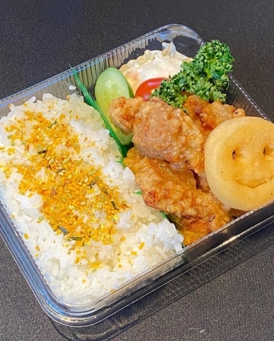 お子様唐揚げ弁当「遊食房屋別邸 美味休心さんで復活！『100円テイクアウト子ども食堂』〜5月29日まで」