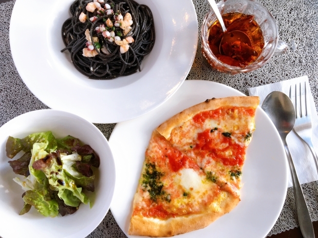 「イタリア料理 トラットリア ポポラーレ」旬の食材を使用した窯焼きピザ！　季節限定フルーツピザが大人気！