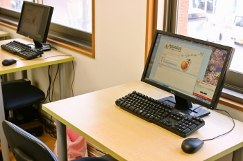 パソコンを使用して習熟度や弱点を把握、定期的な復習も可能です「ペガサス国分教室」