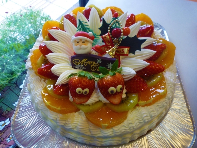 8号（24センチ）5,940円「クリスマスケーキ～伊奈町のケーキ屋シャンティ洋菓子店～」