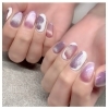個性と美しさを両立するマグネットネイル「卒入学シーズンの集合写真に映える、上品な血色ネイル」