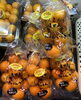 小さくても、栄養ぎっしりのキンカン「完熟みかんと旬のいちごが並びました🍊🍓」