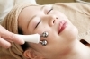 筋肉に電気を流してほぐす筋膜リフトコースは癒しのひととき「BeautyStudio RECELL(ビューティースタジオ リ・セル)」