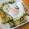 たこチヂミ(ピリ辛) ４００円税込「本日１３日は「たこ焼き全品」３０円引きー！」