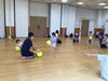 先生のところにボールを持って行けるかな？「たくさん動いて汗をかきました！！」