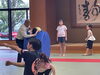 バク転練習中「バク転教室の様子３！　★英会話と体操のコラボ教室（堀切、お花茶屋、綾瀬、亀有、小菅）」