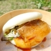 甘み引き立つ自然豚の香り。中華の旨味を凝縮した角煮バーガー☆「中華キッチンカー紅秋」
