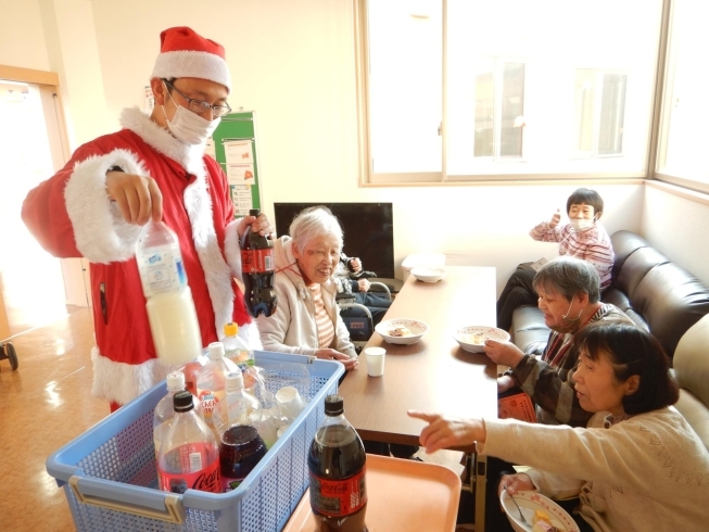 サンタの移動ドリンクサービス「☆メリークリスマス☆」