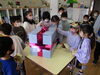 お部屋に帰るともう一つ嬉しいプレゼントが！「メリークリスマス！良い子のみんなにサプライズ！」