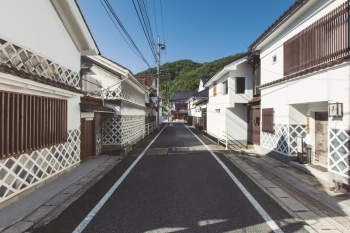 古き良き時代の町並みが残る、御殿町周辺。魅力あふれる街です。「まいぷれ新見市編集部」