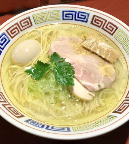 西区山の手 らーめん竹馬 ちくま さんの鶏のだしがきいた白醤油ラーメン 札幌市西区 手稲区のおすすめランチ特集 まいぷれ 札幌市西区 西区山の手 らーめん竹馬 ちくま さんの鶏のだしがきいた白醤油ラーメン 札幌市西区 手稲区のおすすめランチ特集 まいぷれ 札幌市西区