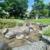 ■水遊び■【圦妻（いりづま）公園‐葛飾区東水元‐】水元公園近くの勾配ある涼しげな小川がある公園