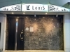 「LOUIS」