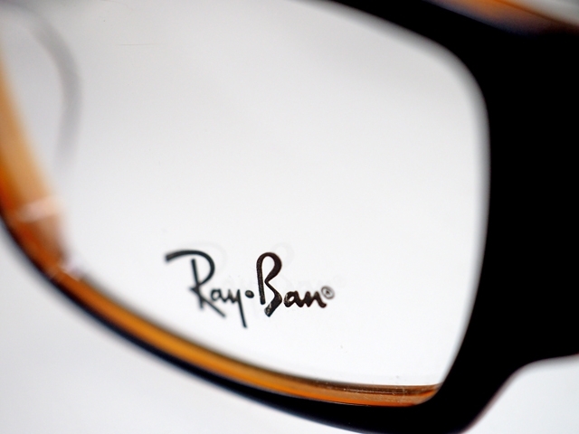 お馴染みの有名ブランド、Ray Ban レイバン「たくさん、再入荷しました！！」