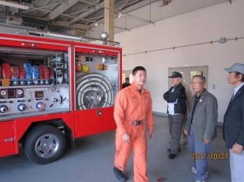 消防車両には、色々な設備が<br>装備されています