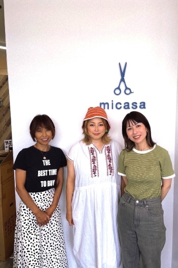 スタッフ一同、精一杯あなたの髪の悩みと向き合います。「micasa」