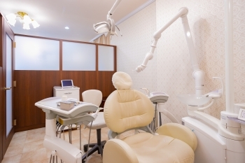 個室「みやび歯科」
