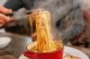溶岩ミートパスタ　グツグツとろっとろのチーズがまるで溶岩！？「italianbar ATTACHMENT 立川店」