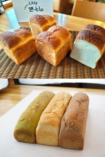 食パンと三食パンが美味しい♪　食パンはテイクアウトもあります！「ごちそうＣＡＦＥきーとん」