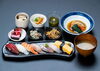 寿司ランチ　1000円「4連木にお寿司はいかがですか」