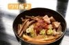 「朝ラーにぴったりの醤油らーめんとネギヤンニン」