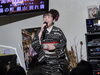 新曲♪みちのく銀山なみだ雪♪を熱唱する山口ひろみさん。「歌の広場T.S.春のミニライブ山口ひろみ&赤井銀次🌸」