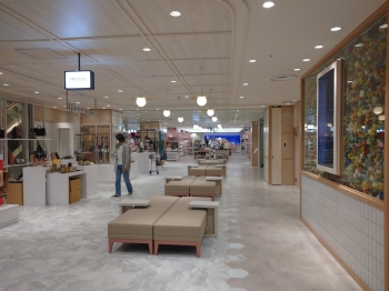 「わたしのTransit Lounge」がコンセプトのフロア「株式会社 東武百貨店 船橋店」