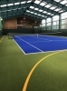 深いラリーも楽しめる、バックの広いテニスコート「テックアップクラブ」