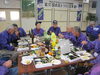 三つのグループに分かれての楽しい<br>会話の時間です。