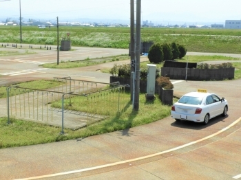 「札真自動車学園」