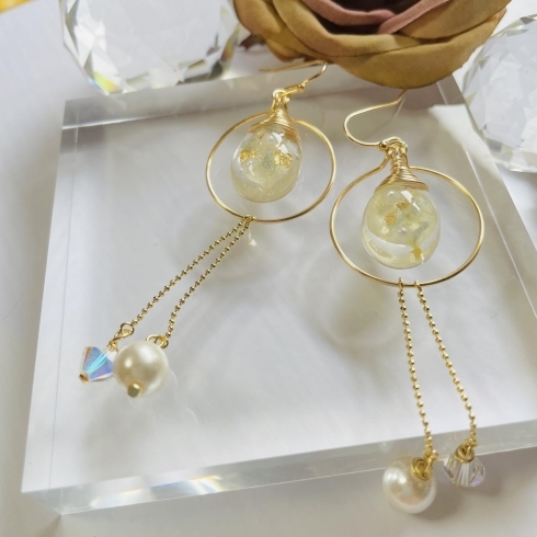 ピアス撮影 スワロフスキーがキラッ と輝くロングピアス Mammyのニュース まいぷれ 京都市伏見区 ピアス撮影 スワロフスキーがキラッ と輝くロングピアス Mammyのニュース まいぷれ 京都市伏見区