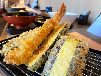 「天ぷらと旬の肴つち田」